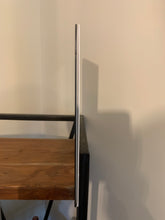 Tintin Y El Lago De Los Tiburones