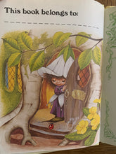 Victoria Plum - Victoria Gives a Flying Lesson