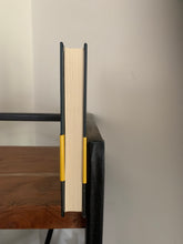 A Series of Unfortunate Events - The Vile Village. Book 7 with promotional wraparound band