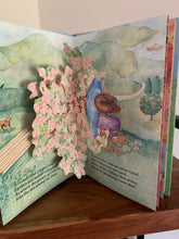 Poems From A Child's Garden of Verses - A Poetry Pop-Up Book