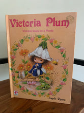 Victoria Plum - Victoria Goes on a Picnic