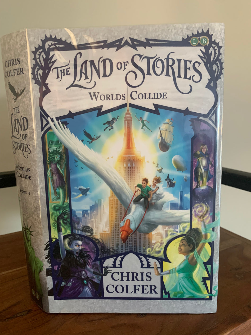 The Land of Stories - Worlds Collide