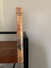 Five on Finniston Farm