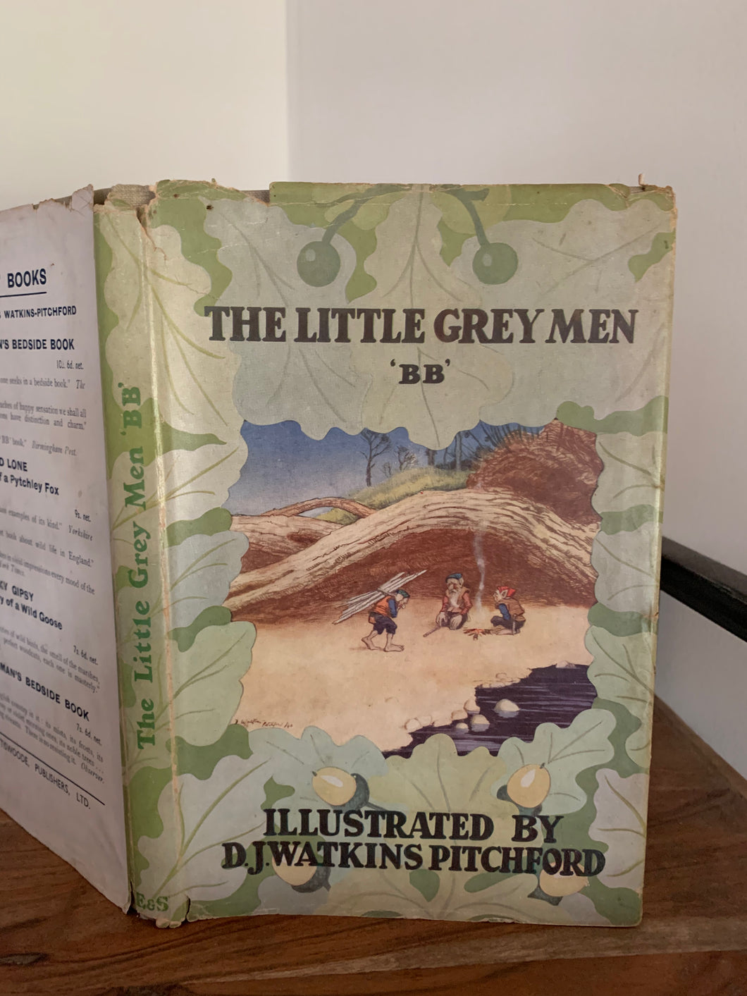 The Little Grey Men