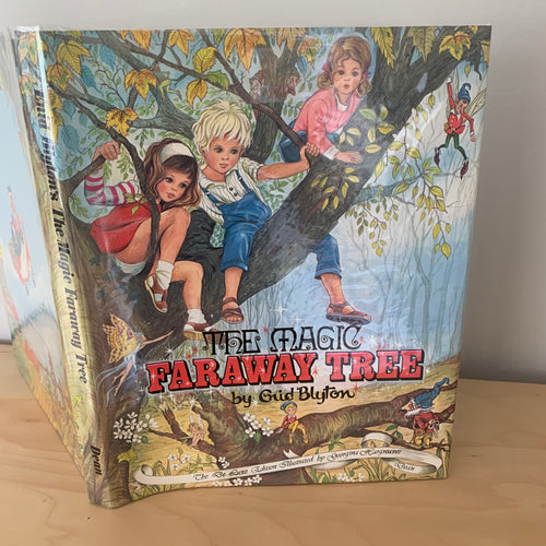 The Magic Faraway Tree. The De Luxe Edition
