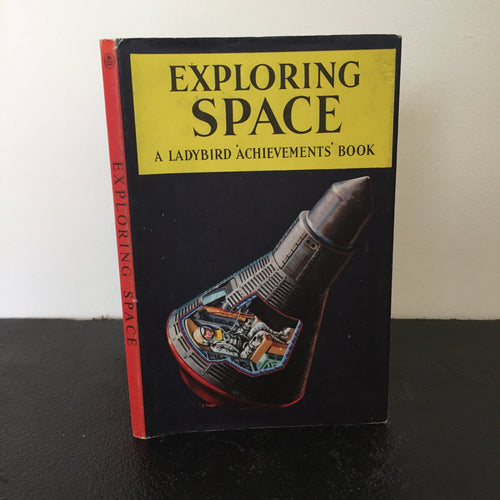 Exploring Space - A Ladybird Achievements Book