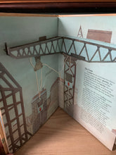Machines - A Moving Book with Gears, Levers and Pulleys