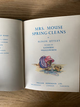 Mrs Mouse Spring-Cleans