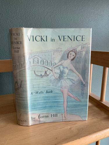 Vicki in Venice