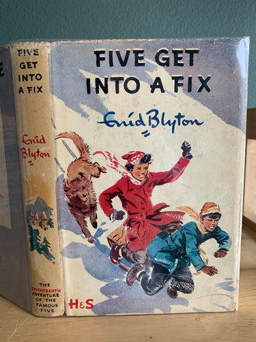 Five Get Into A Fix