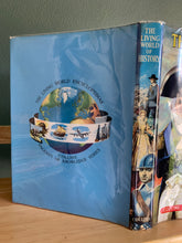 The Living World of History