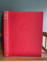 The Living World of History